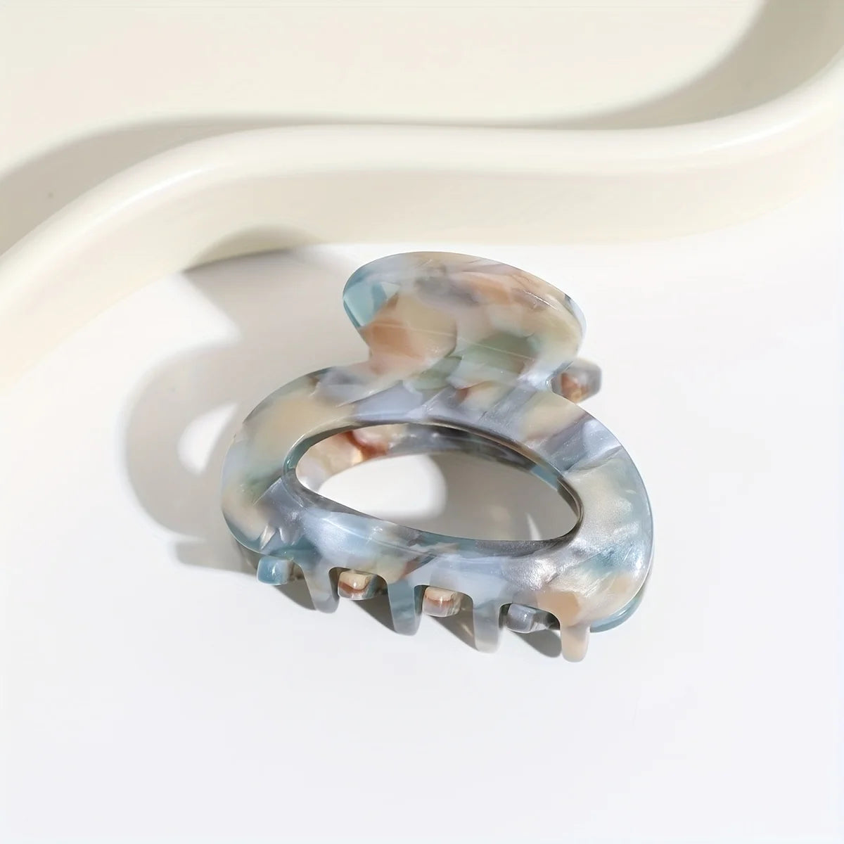 Elegant Sweet Small Oval Hair Claw Clip for Women Secure Grip Hair Accessories Ponyta alternate view