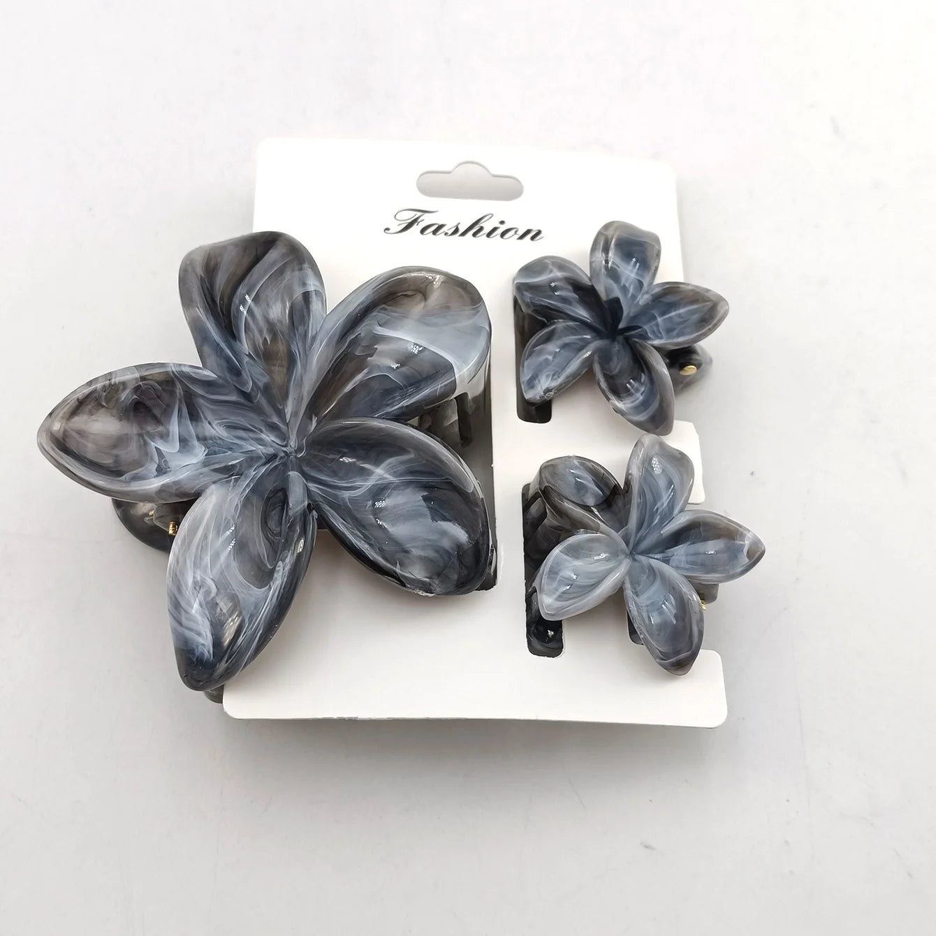 3/6/9/12PCS Hawaiian Gradient Flower Hair Claw Clip For Women Girl Fashion Plastic No alternate view