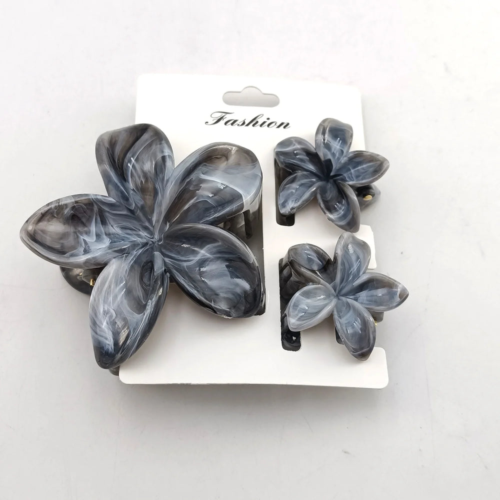 3/6/9/12PCS Hawaiian Gradient Flower Hair Claw Clip For Women Girl Fashion Plastic No alternate view