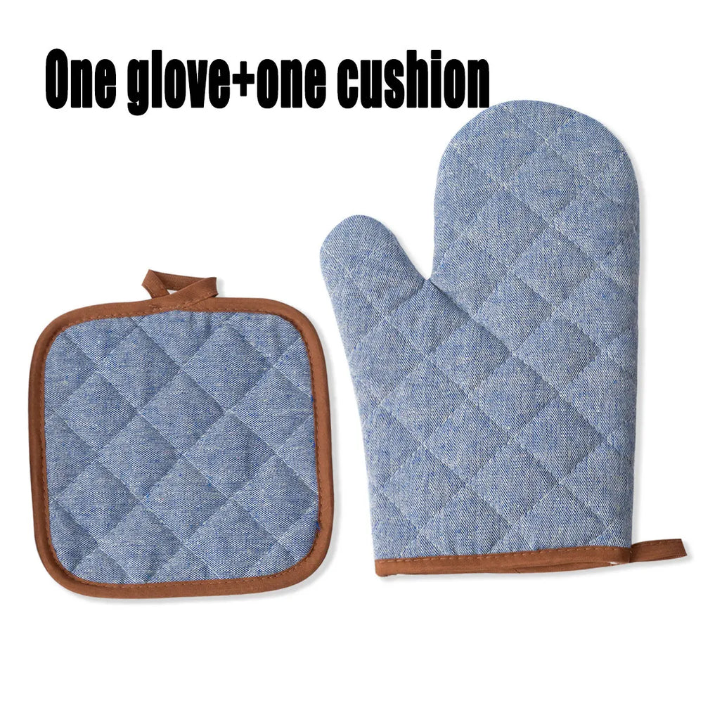 Anti Scald Oven Gloves Set | Cotton Lined Thick Kitchen Gloves with Red Checkered D additional angle