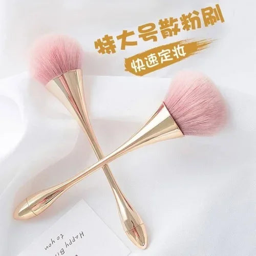 Nail Art Brush Art Dust Brush for Manicure Beauty Brush Blush Powder Brushes Fashio additional angle