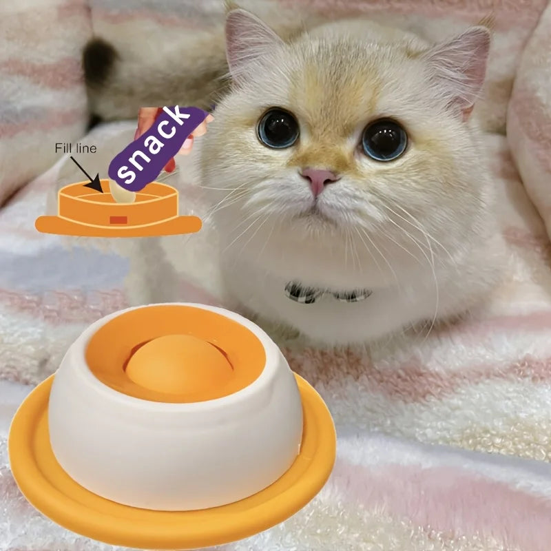 Pet Lick Mat Yogurt Licking Plate Slow Feeder for Dogs & Cats - Interactive Snack Bowl close-up view