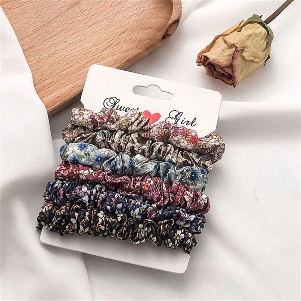 5/6pcs Simple Solid Color Elastics Hair Ties for Women Thick Hair Soft No hurt Hair P lifestyle view