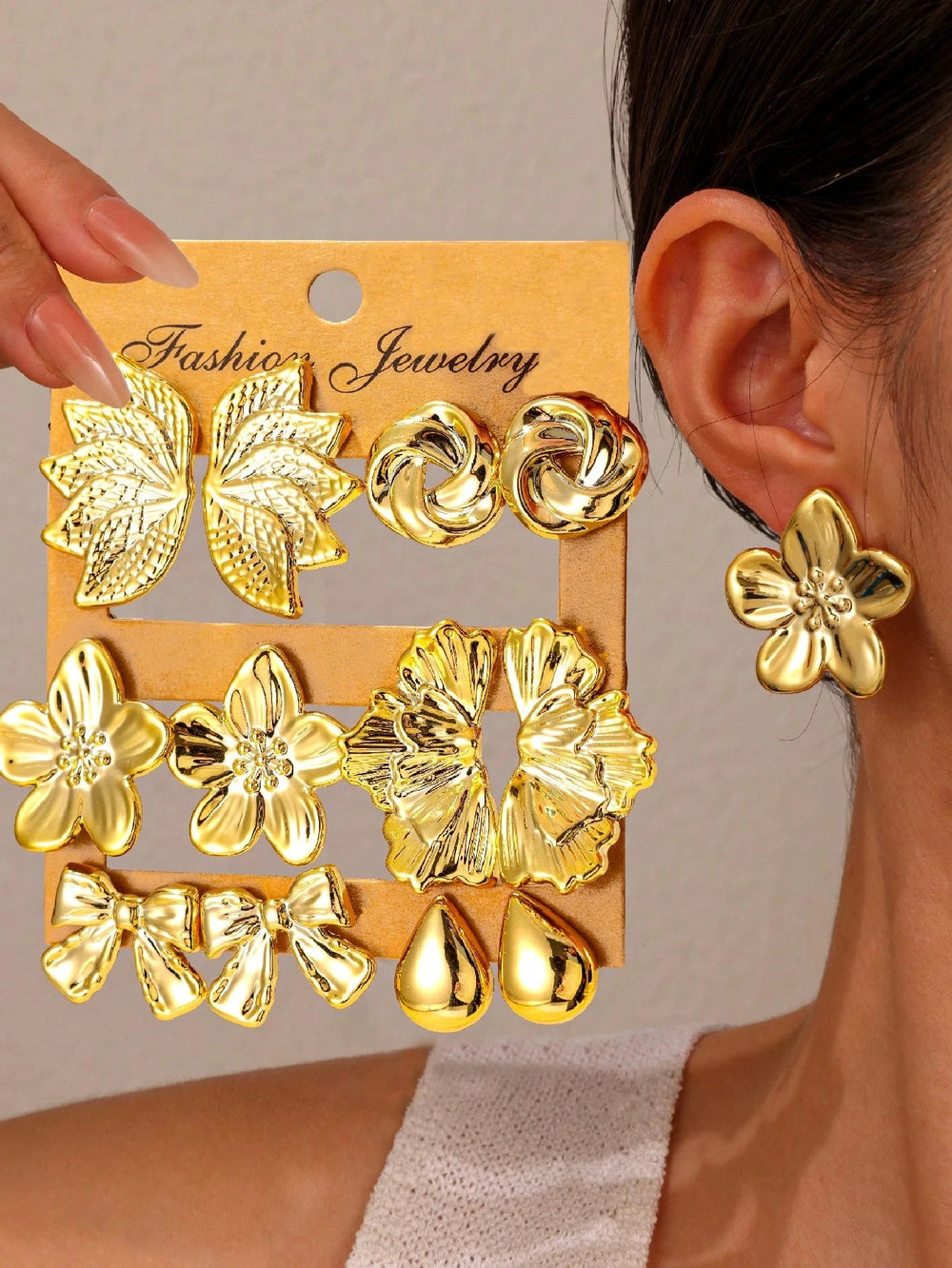 12pcs Fashionable Lightweight CCB Smooth Flower, Bow, Heart Shaped Earring Set, Sui additional angle