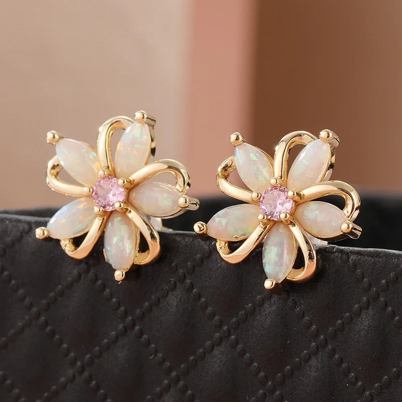 Fashion Charm Flower Stud Earrings For Women Piercing Cartilage Gold Color Earrings additional angle