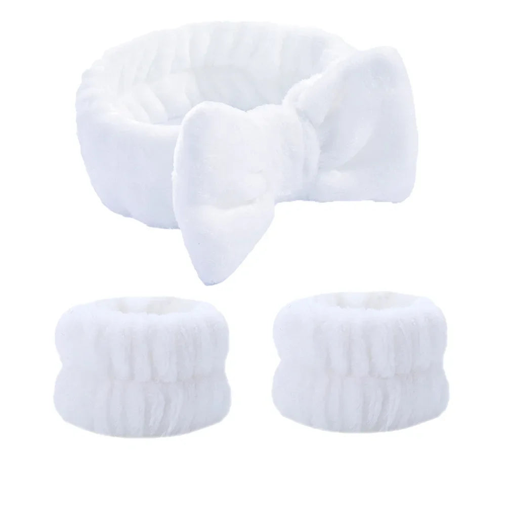 Soft Coral Fleece Headband Women Makeup Wash Face Spa Elastic Hair Band Fashion Female close-up view