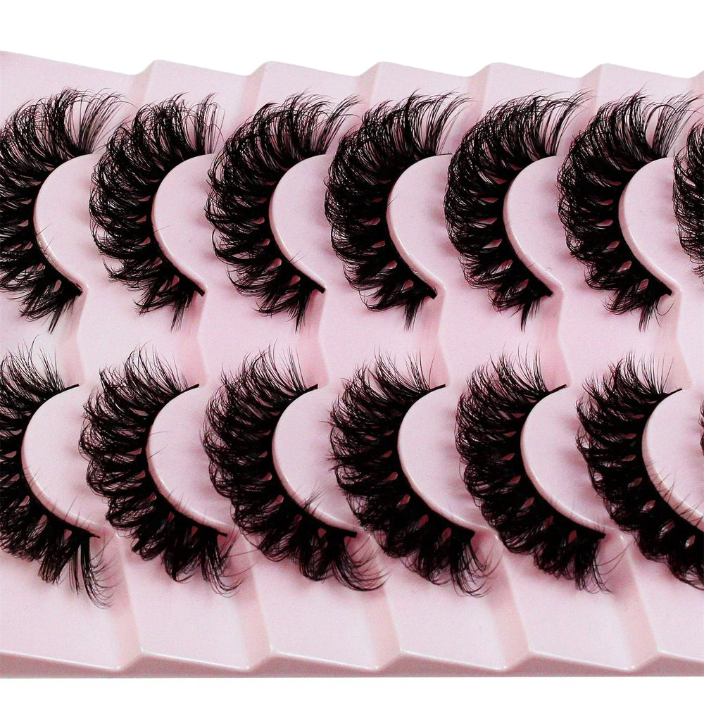 7 Pairs False Eyelashes Wispy Lashes Natural Look Fake Eyelashes Cat Eye Lashes Faux lifestyle view