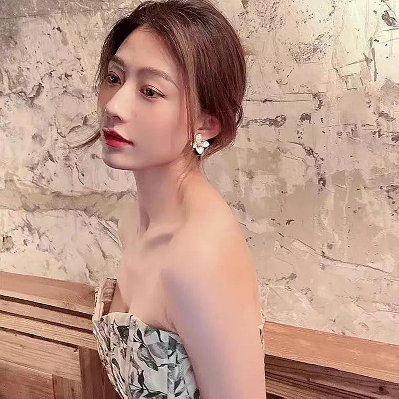 Fashion Korean Women Retro Drip Glaze Red Flower Earrings Women for Delicate Earrings lifestyle view
