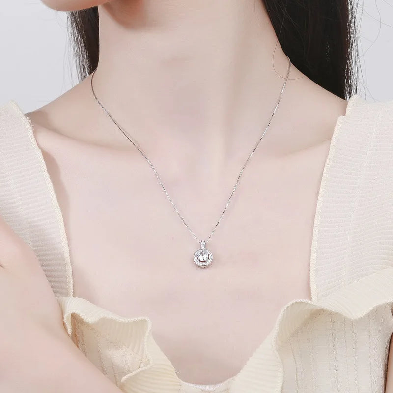 925 Sterling Silver Necklace Fashion Italian Silver Necklace Jewelry for Men and Women close-up view