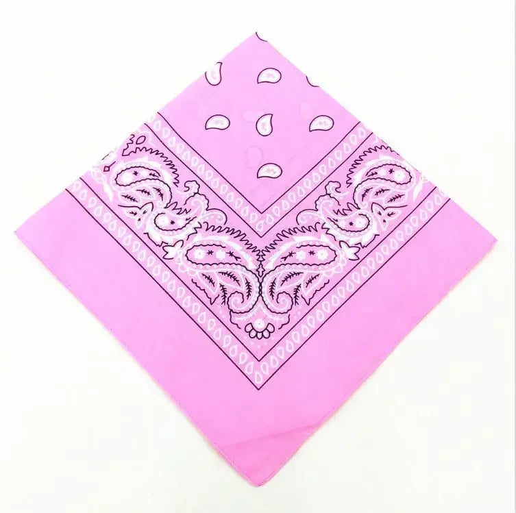 55cm*55cm Outdoor Sports Bandana Scarf Face Mask Riding Camping Cycling Headscarf Tub lifestyle view