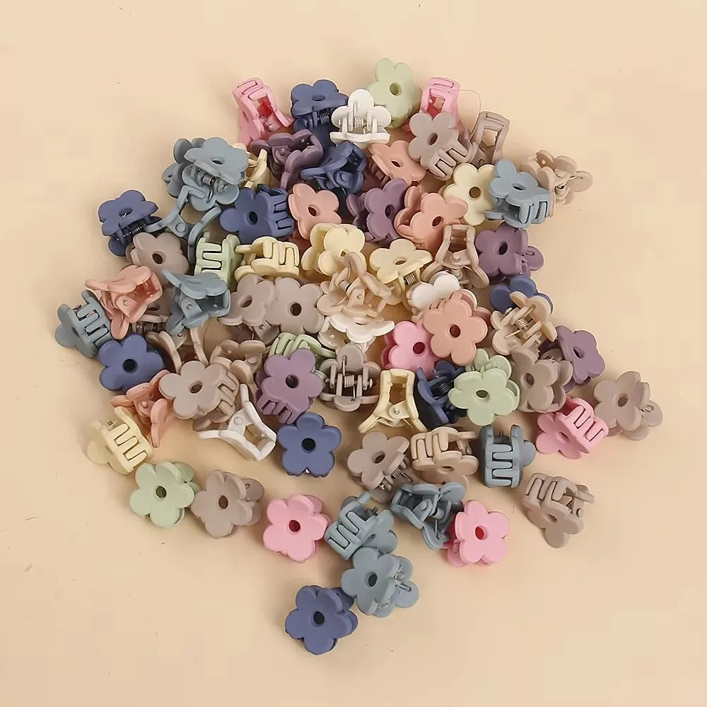 20 Pcs/bag Solid Color Matte Hollow Hair Claw Clip Candy Color Catch Barrettes Stylish H detail view