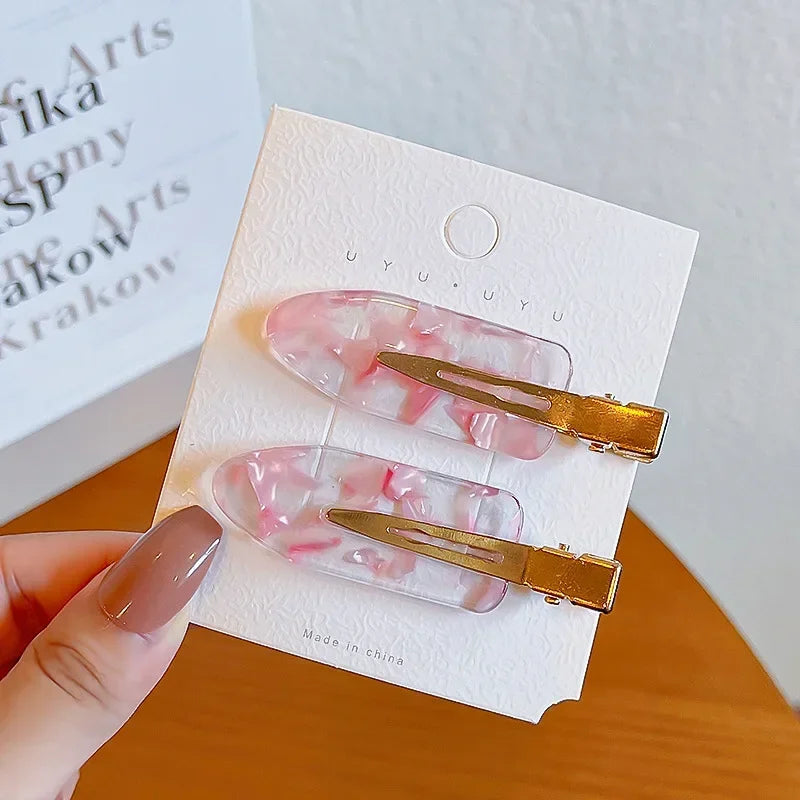 New 2/3/4pcs Korean Fashion Gold White Glitter Hair Pin Acetate Make Up Hair Clips He lifestyle view