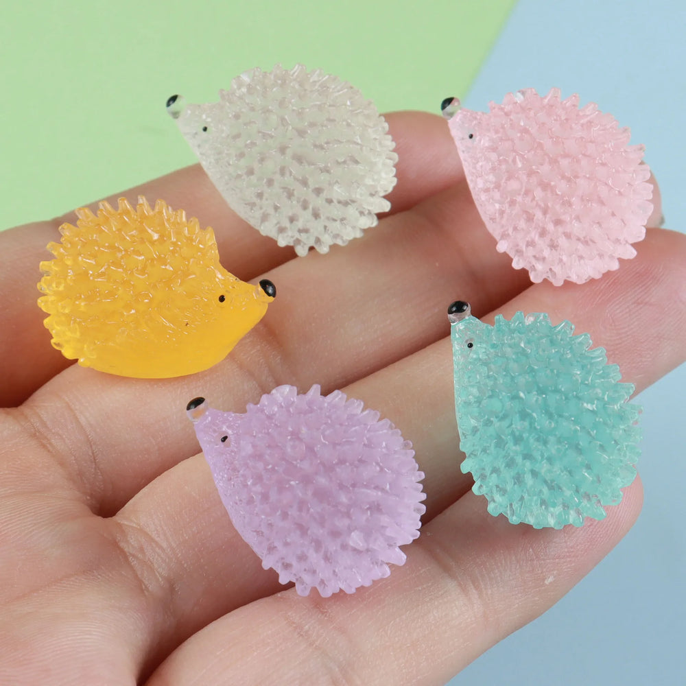 5/10PCS Luminous Mini Resin Hedgehogs Figures Glow in The Dark Tiny Resin Hedgehogsfo alternate view