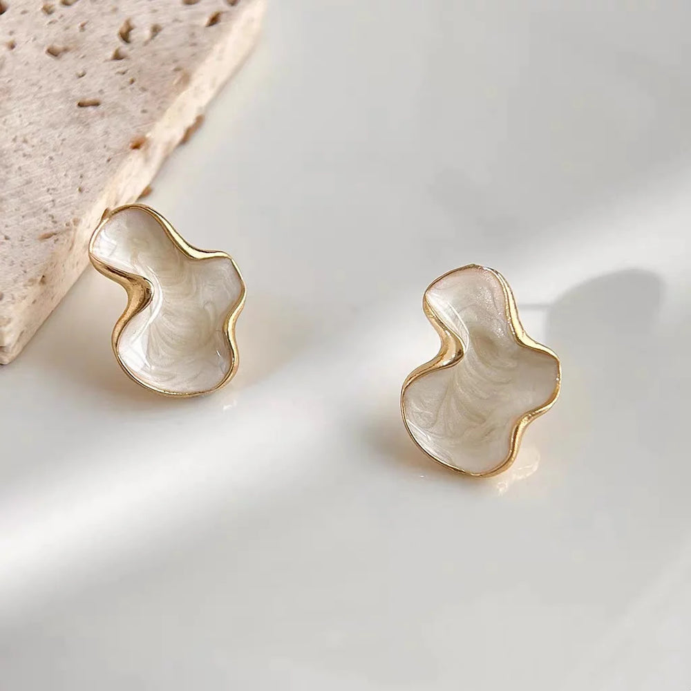 Abstract Alien White Color Cloud Irregular Stud Earring close-up view