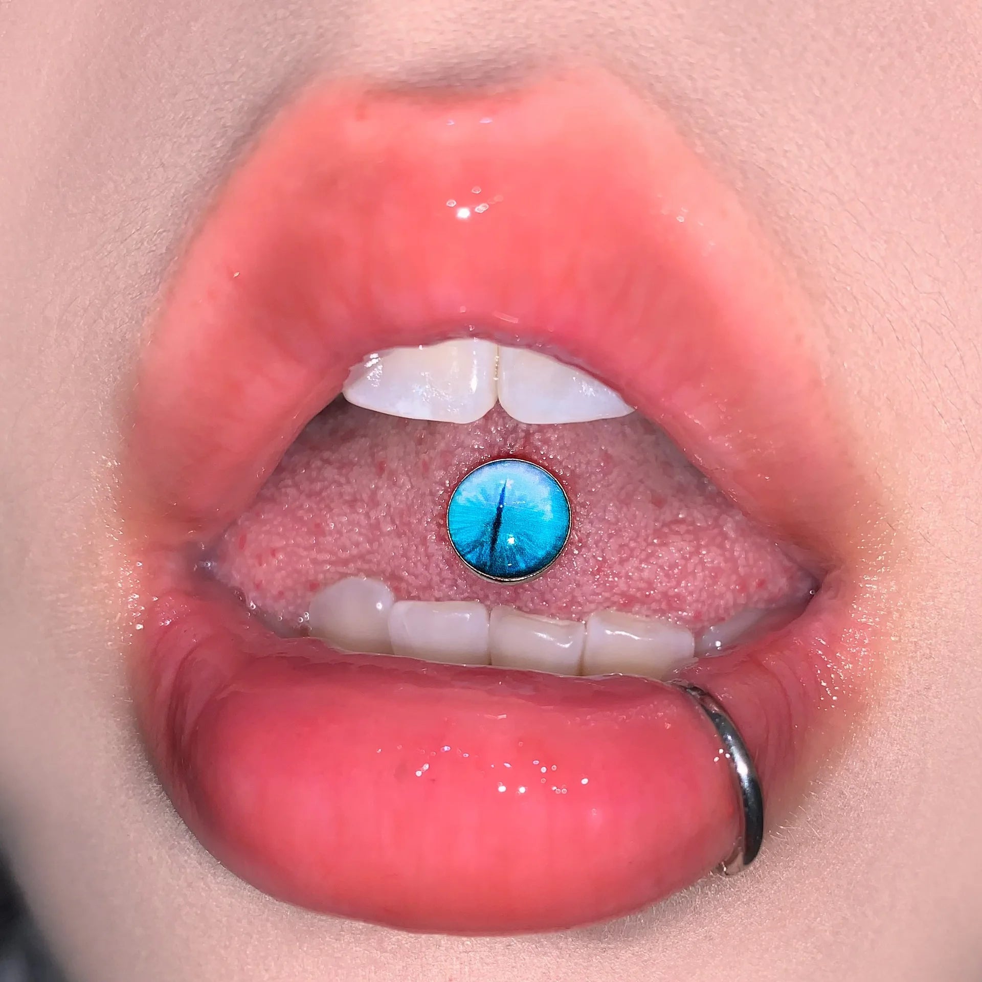 New Trendy Hypoallergenic Stainless Steel Colorful Eye Tongue Rings for Women Tongue S close-up view