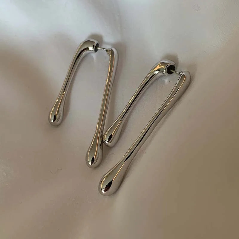 Metal Water Drop Long Pendant Earrings additional angle