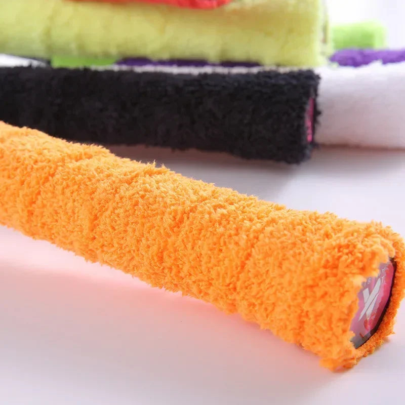 Badminton Racket Long Hair Microfiber Towel Tape Sweat Absorbing Anti-slip Thick Towe lifestyle view