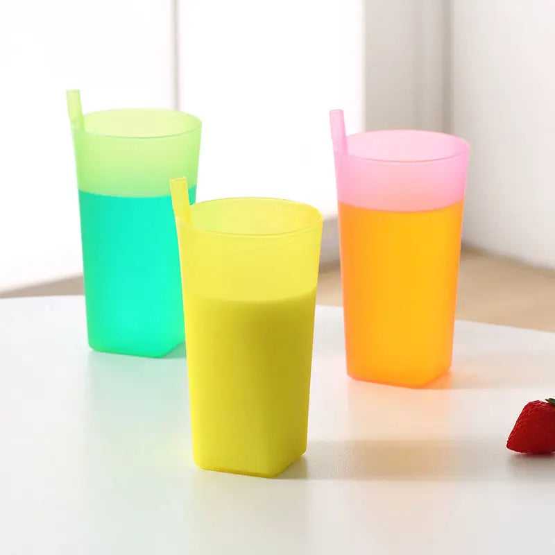 1pcs Kids Sip Cup With Built In Straw Milk Cup Home Colors Sippy Cup Mug Drink Straw C close-up view
