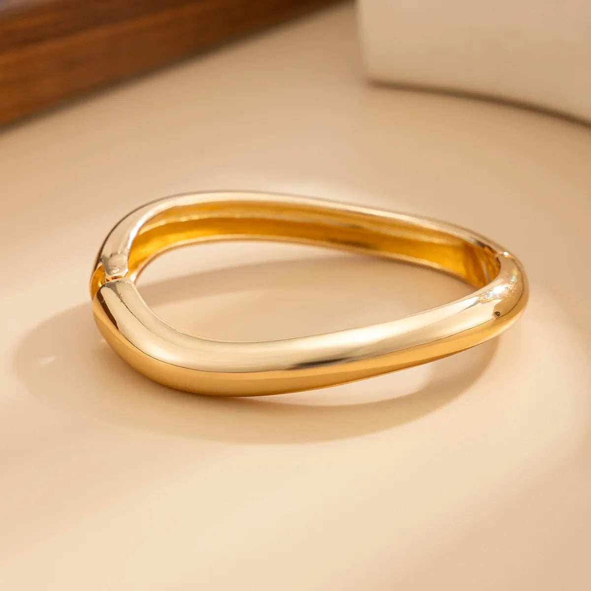 SHIXIN Bohemian Stackable Off White Resin Acrylic Bracelet Women Vintage Geometric Ro alternate view