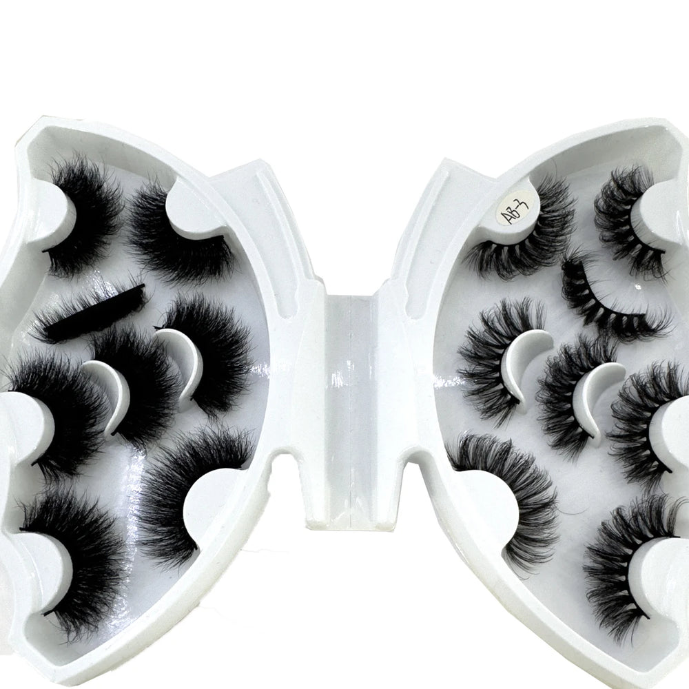 5-8 Pairs Natural Russian Striped Mink Lashes | 3D Volume Wavy False Eyelash Extensions detail view