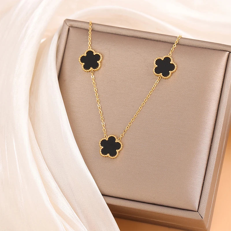14K Gold Plated Stainless Steel Necklace Woman Five Leaf Petals Double Sided Necklaces close-up view