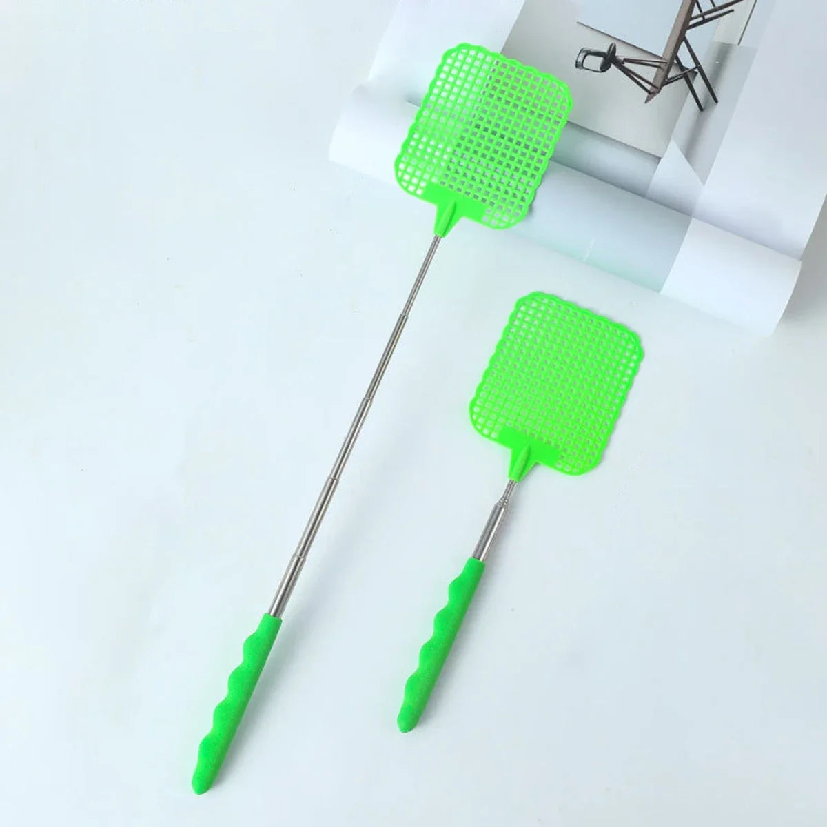 1pc Retractable Fly Swatter | Portable Mosquito Killer for Home, Travel, and Outdoor alternate view