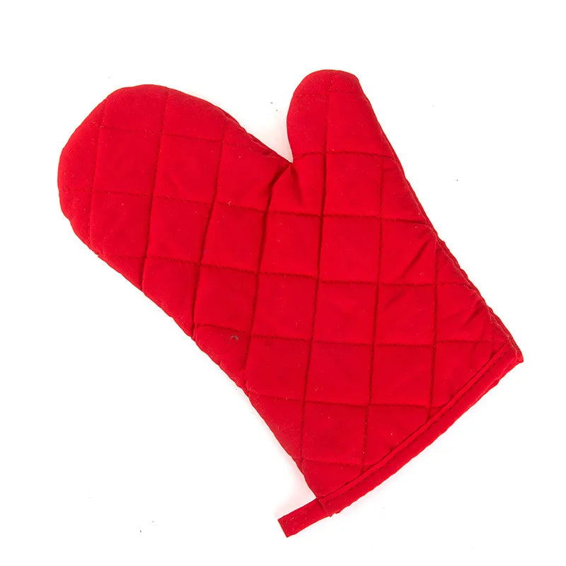 Non Slip Heat Proof Oven Glove | Polyester Cotton Microwave Protector for Baking and B close-up view
