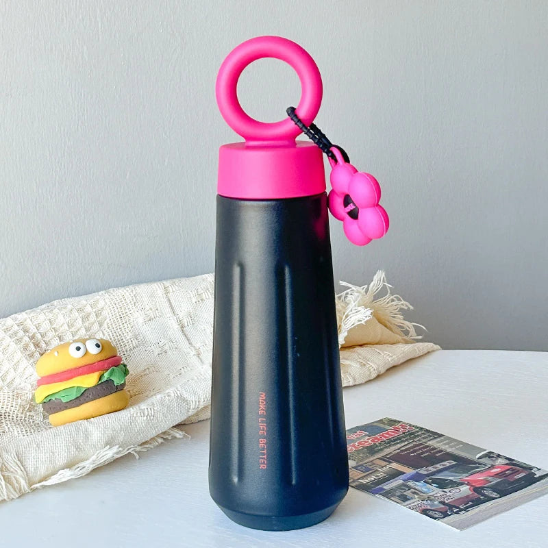 1pcs 450ML Unisex Thermos Bottle With Sunflower Pendant 316 Stainless Steel Insulated lifestyle view