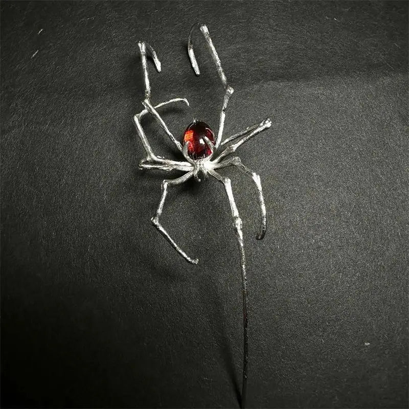 Gothic Dark Spider Crawl Fashion Dangle Stud Piercing Ear Bone Clip For Unisex Halloween detail view