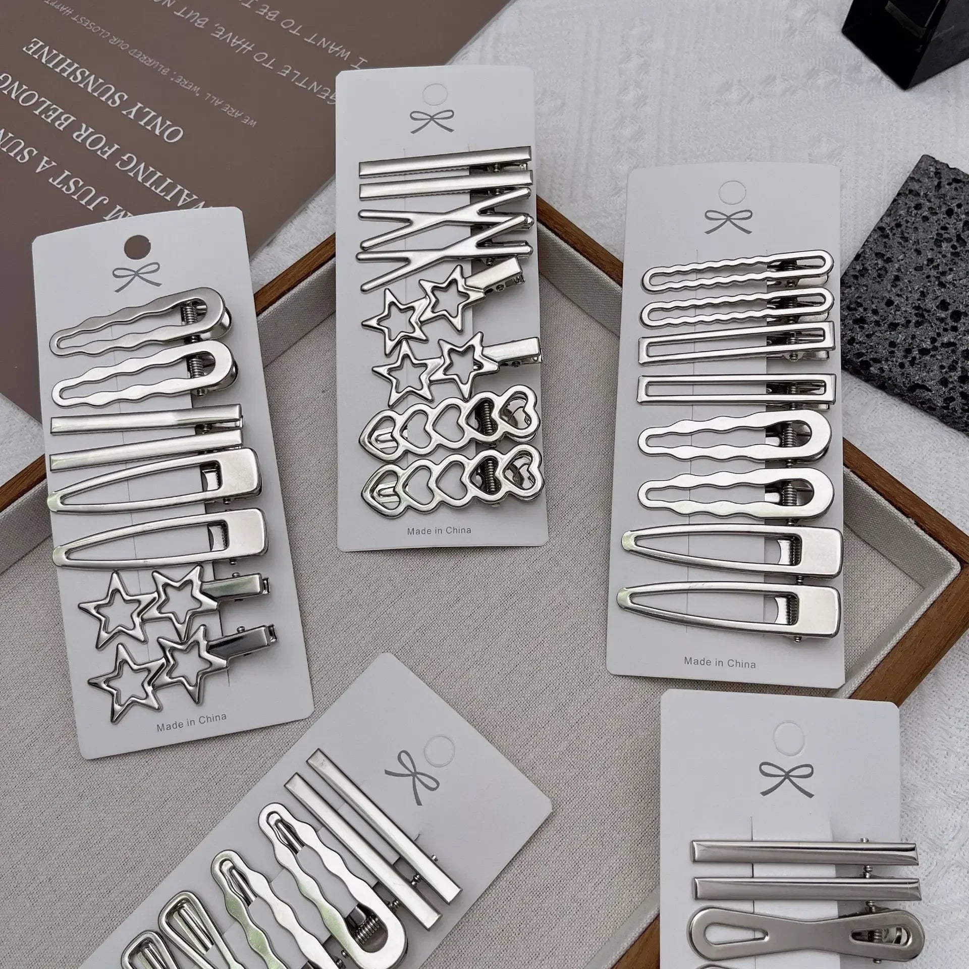 Sliver Metal Hair Clips Women Girls Y2K Duckbill Hairpin Personality Bangs Side Headwear Barrettes Hairclip Hair Accessories
