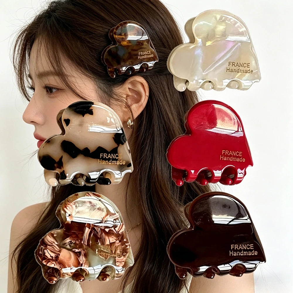 3.5cm Small Heart Shaped Hair Claw, Cute Acetate Mini Hair Crab Clips Fashion Hair Accessories for Women Girls Daily Use