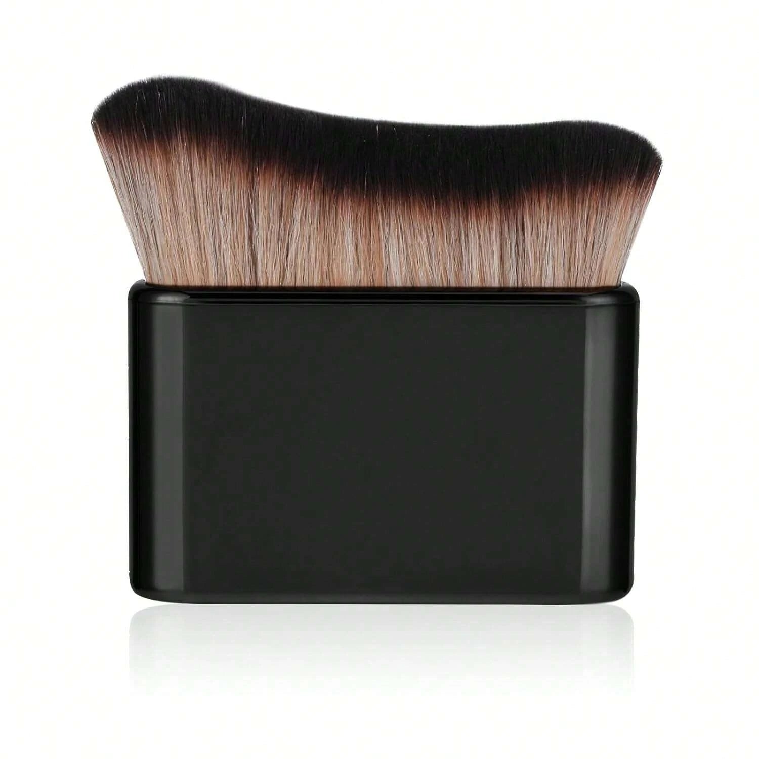 Self Tan Brush | Soft Body Makeup Brush for Face, Body & Legs close-up view