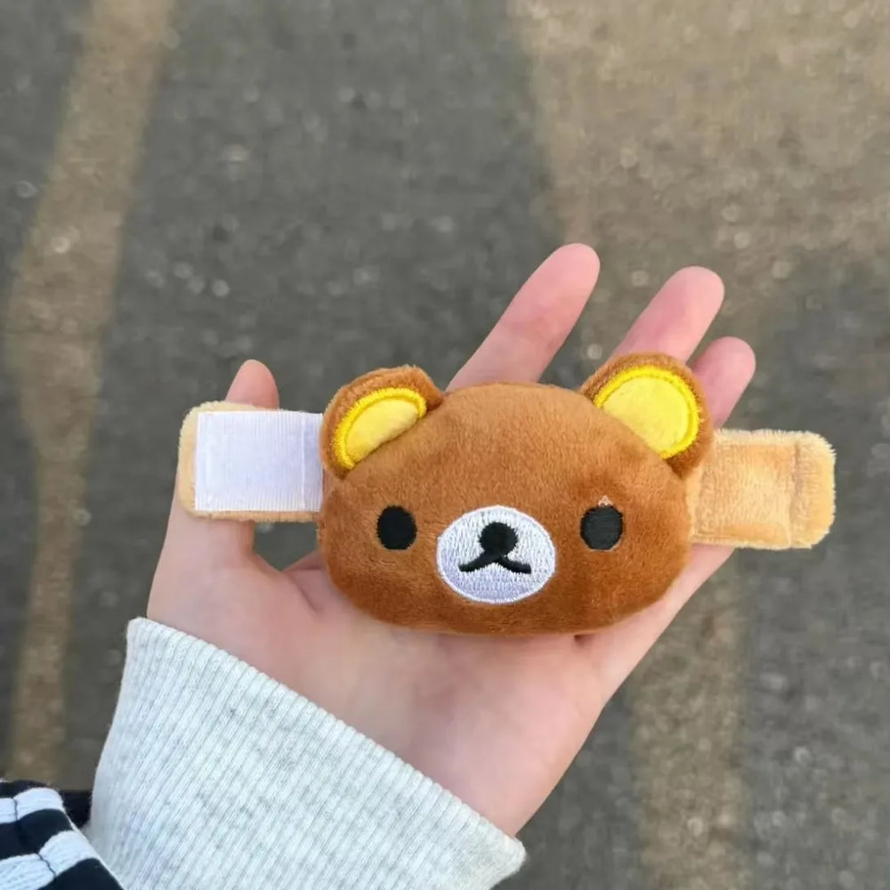 Cute Bear Hairpins Set Preppy Headdress Plastic Hair Sweet Accessories Friend Gifts close-up view