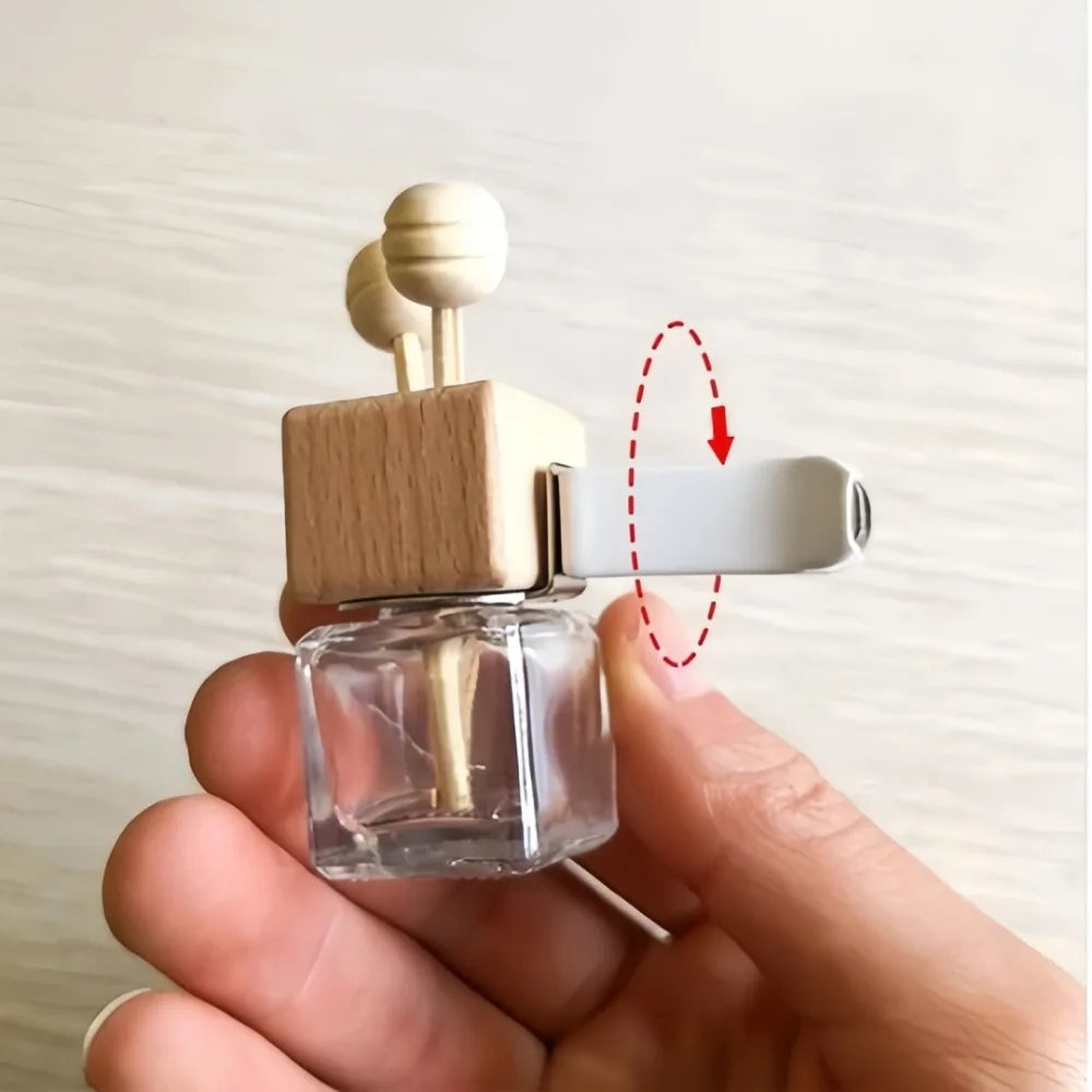 6pcs Car Vent Clips Metal Car Perfume Bottle Diffuser Exhaust Clip 360° Rotating Air lifestyle view