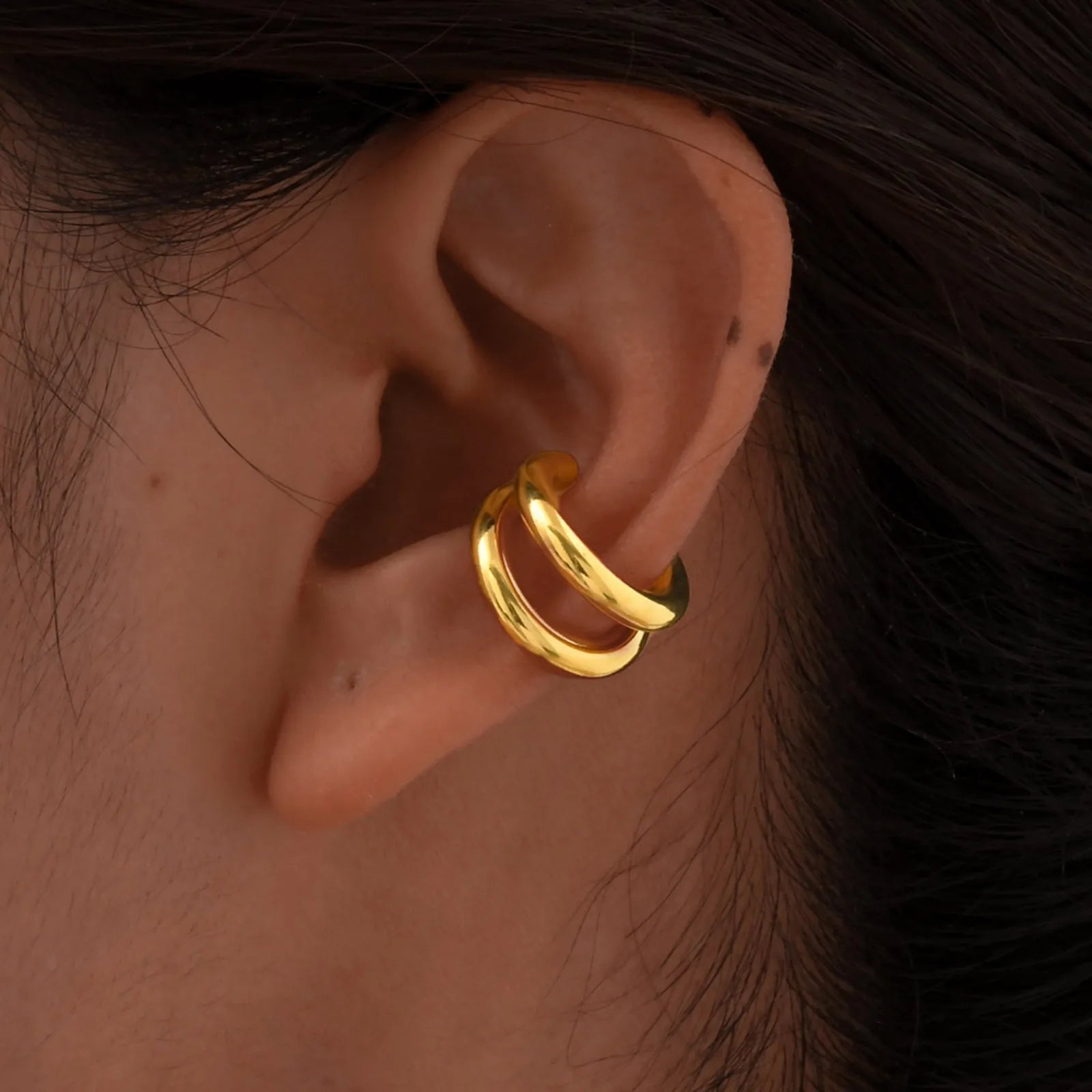 Unique Fake Piercing C-shaped Ear Bone Clip for Women Girl,Water Drop Cartilage Ear additional angle