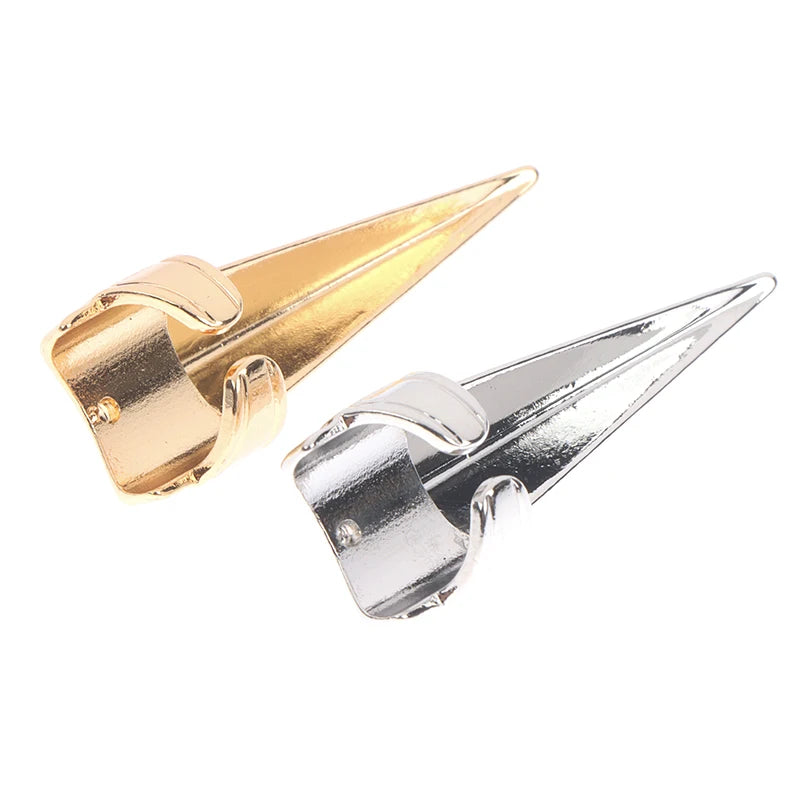 Metal Parting Finger Tip Ring Hair Sectioning Comb Hair Braiding Weaving Curling Hair close-up view