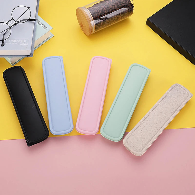 Portable Tableware Storage Box | Multicolor Cutlery Case for Travel and Home alternate view