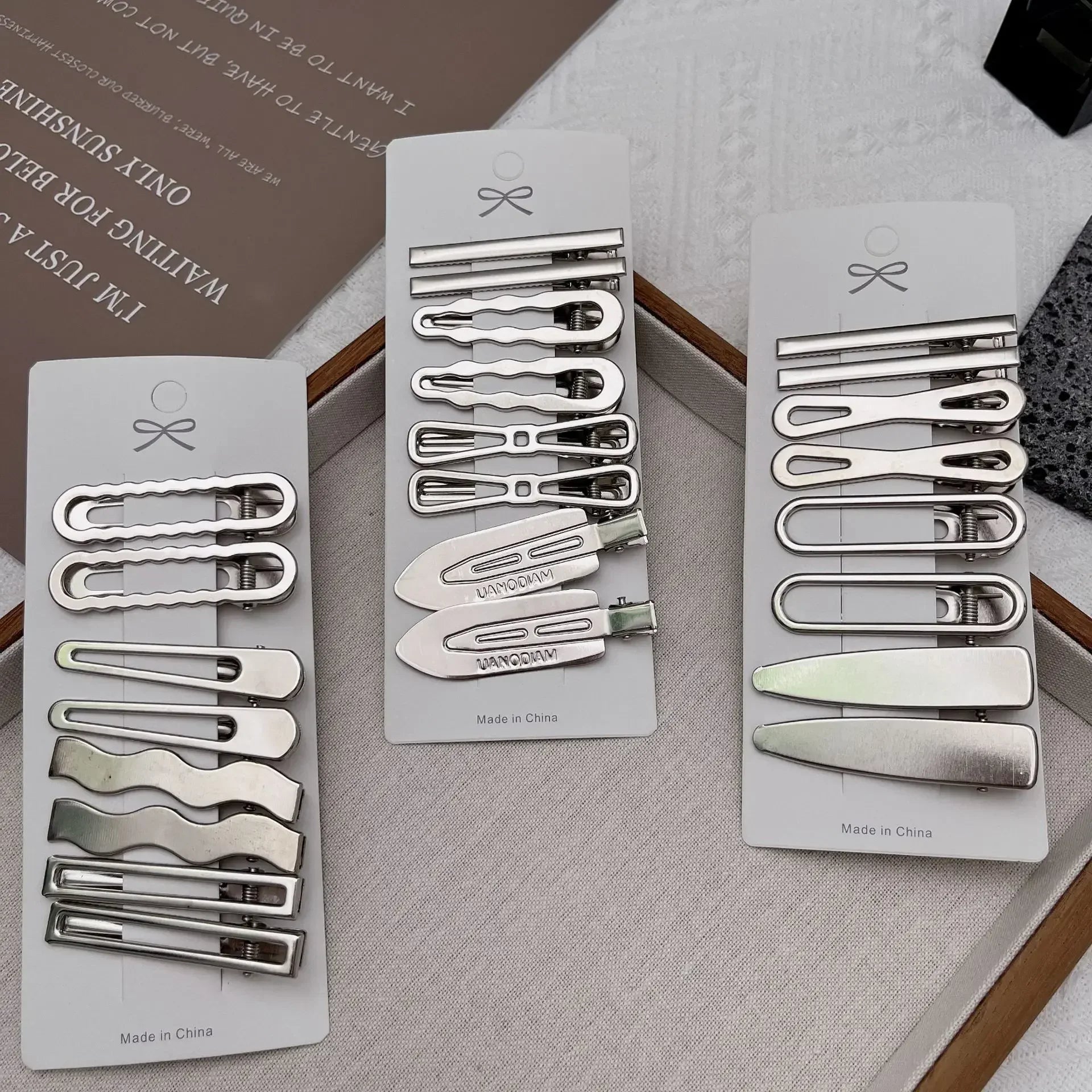 Sliver Metal Hair Clips Women Girls Y2K Duckbill Hairpin Personality Bangs Side Headwear Barrettes Hairclip Hair Accessories