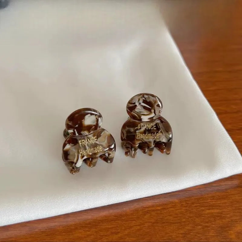 Mini 2cm Acetate Small Hair Claw Side Pins 2Pcs/Set Acetate Hair Crabs for Girls Cute close-up view