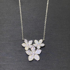 Huitan Shiny Flowers Design Pendant Necklace with Cubic Zirconia Graceful Trendy Accesso detail view