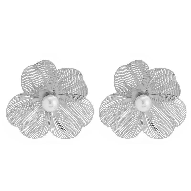 Punk Vintage Metal Petal Flower Stud Earrings Women Girls Trend 2025 Goth Geometric P alternate view