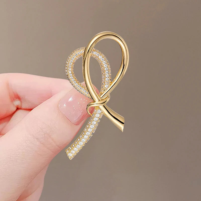 Elegant Pearl Flower Brooch Pin Badge For Women Girls Fashion Clothes Decoration Jewelry Gifts