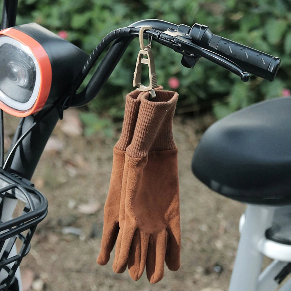 1-10pcs Glove Clips For Work Glove Holders Glove Belt Clip With Hook Portable Work Glo close-up view