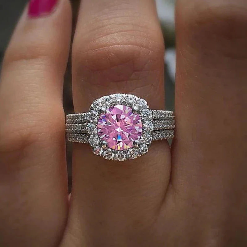 Huitan Trendy Women Rings with Brilliant Cubic Zirconia Luxury Engagement Rings Fashi alternate view
