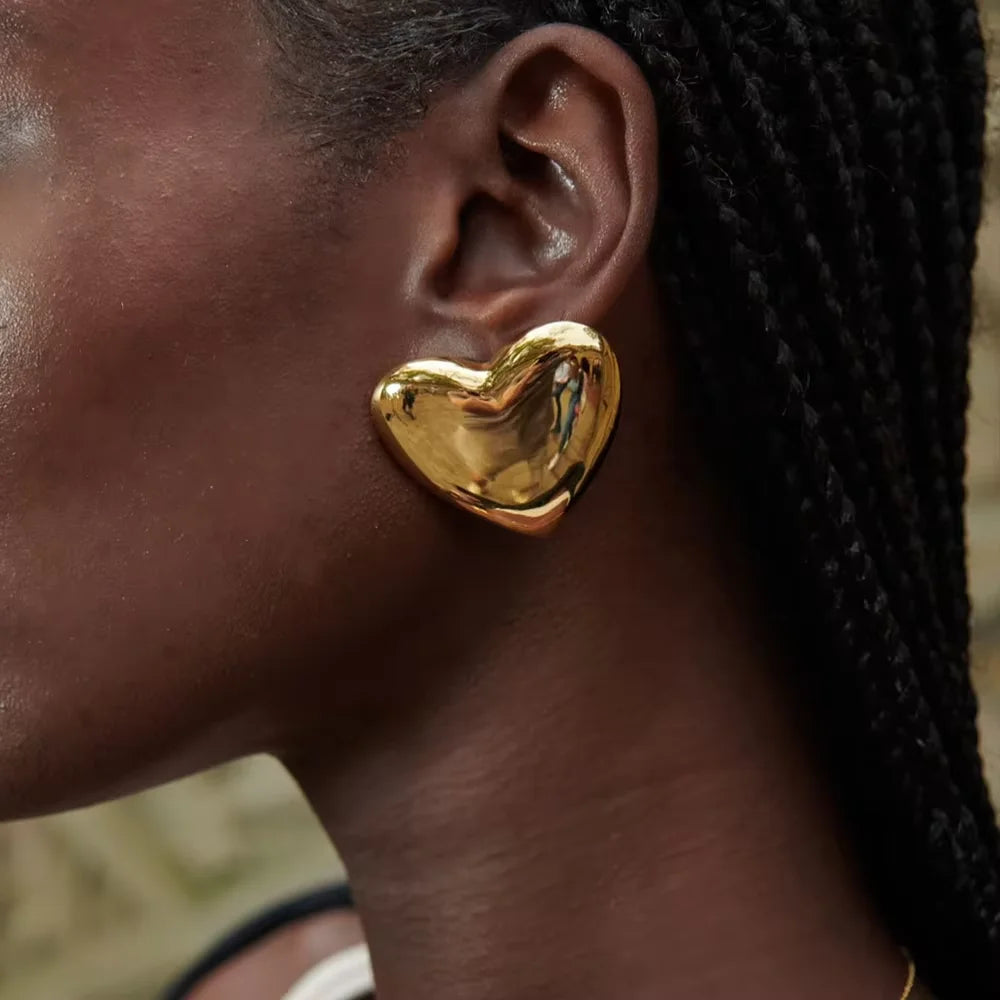 18K Gold Plated Stainless Steel Heart Stud Earrings | Smooth & Waterproof Jewelry Gif alternate view