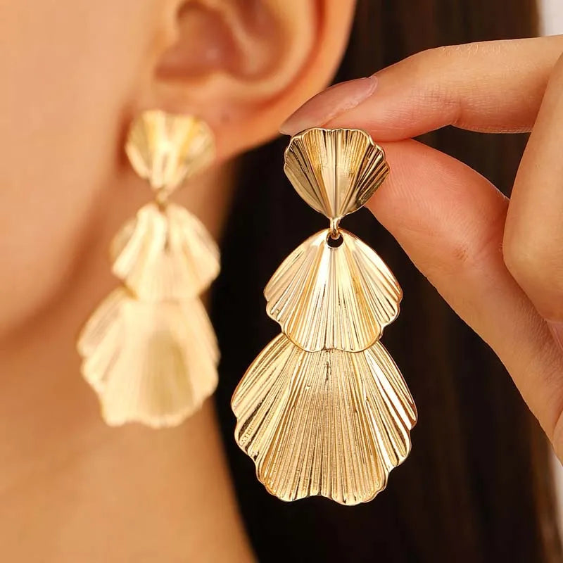 Exaggerated Metal Leaf Flower Drop Earrings for Women Fashion Gold Color Long Geometric Statement Ea