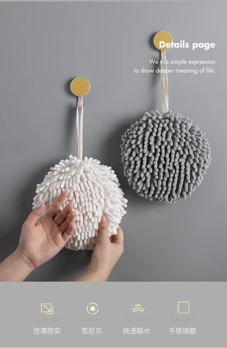 Tapestry-style wet wipes, kitchen and bathroom towel balls with hanging rings, quick-dry detail view