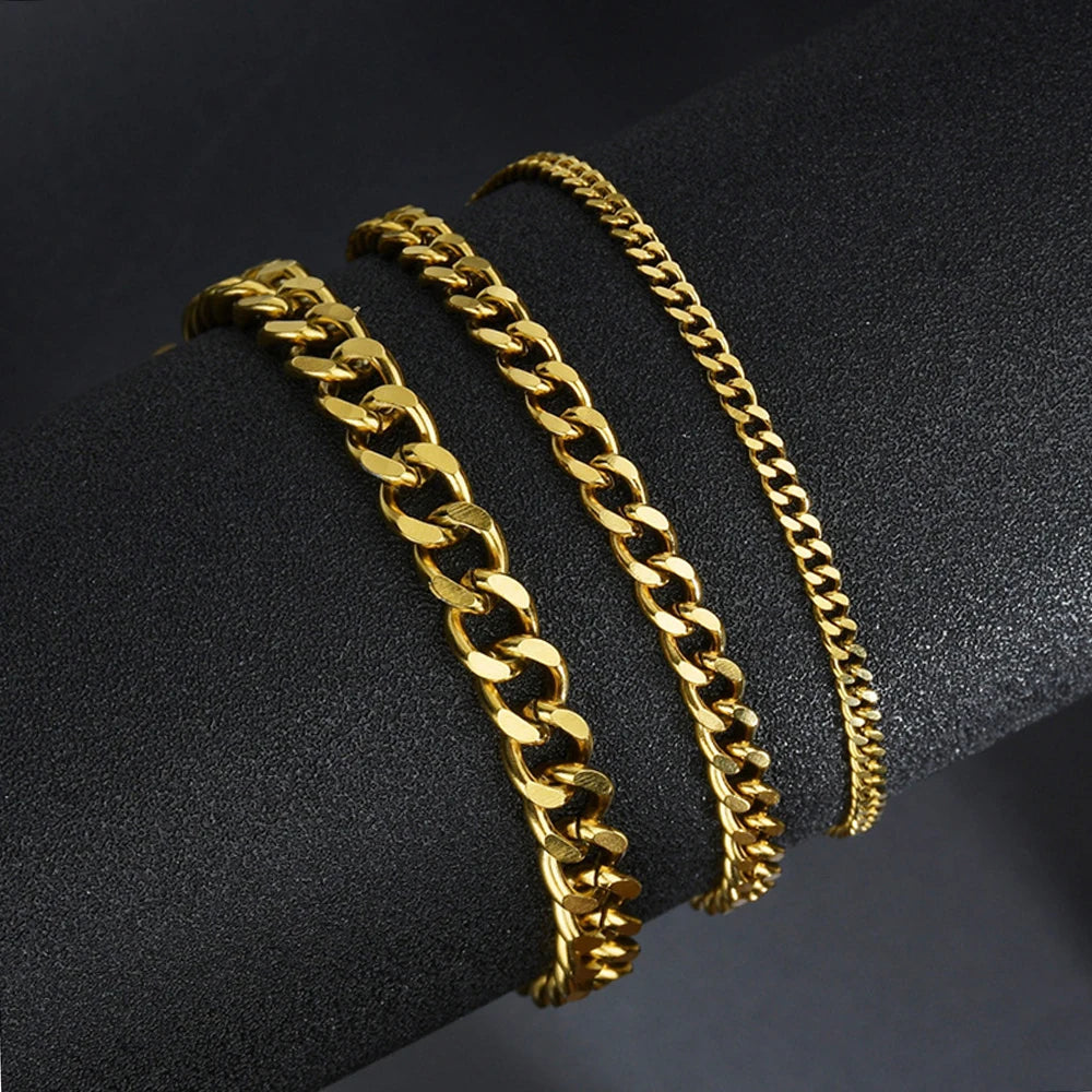 1 Piece Width 3.5/5/7mm Stainless Steel Gold/Black Color Punk Necklace Cuban Link Chai close-up view