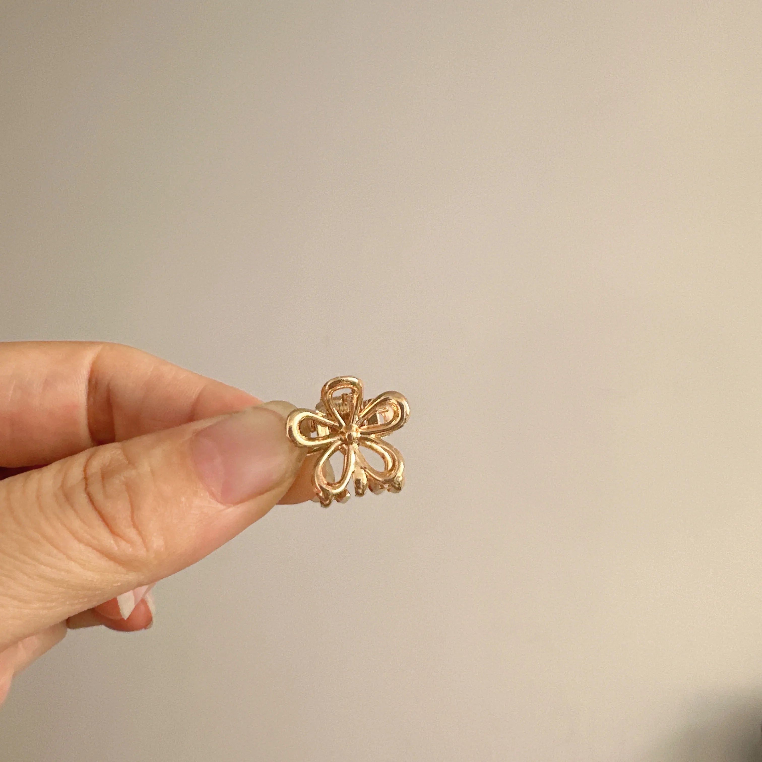 Mini Metal Bow Hair Claw Clip Women Summer Headwear