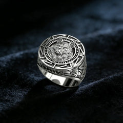 Andara 925 Sterling Silver Ring Retro Wolf Totem Thai Silver Ring Warrior Wolf Head Me close-up view